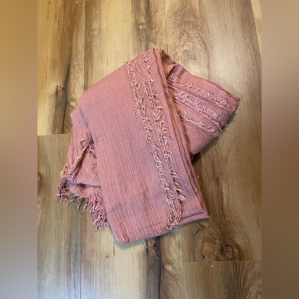 Large Parisienne Soft Wool Blend Pink Scarf/Wrap